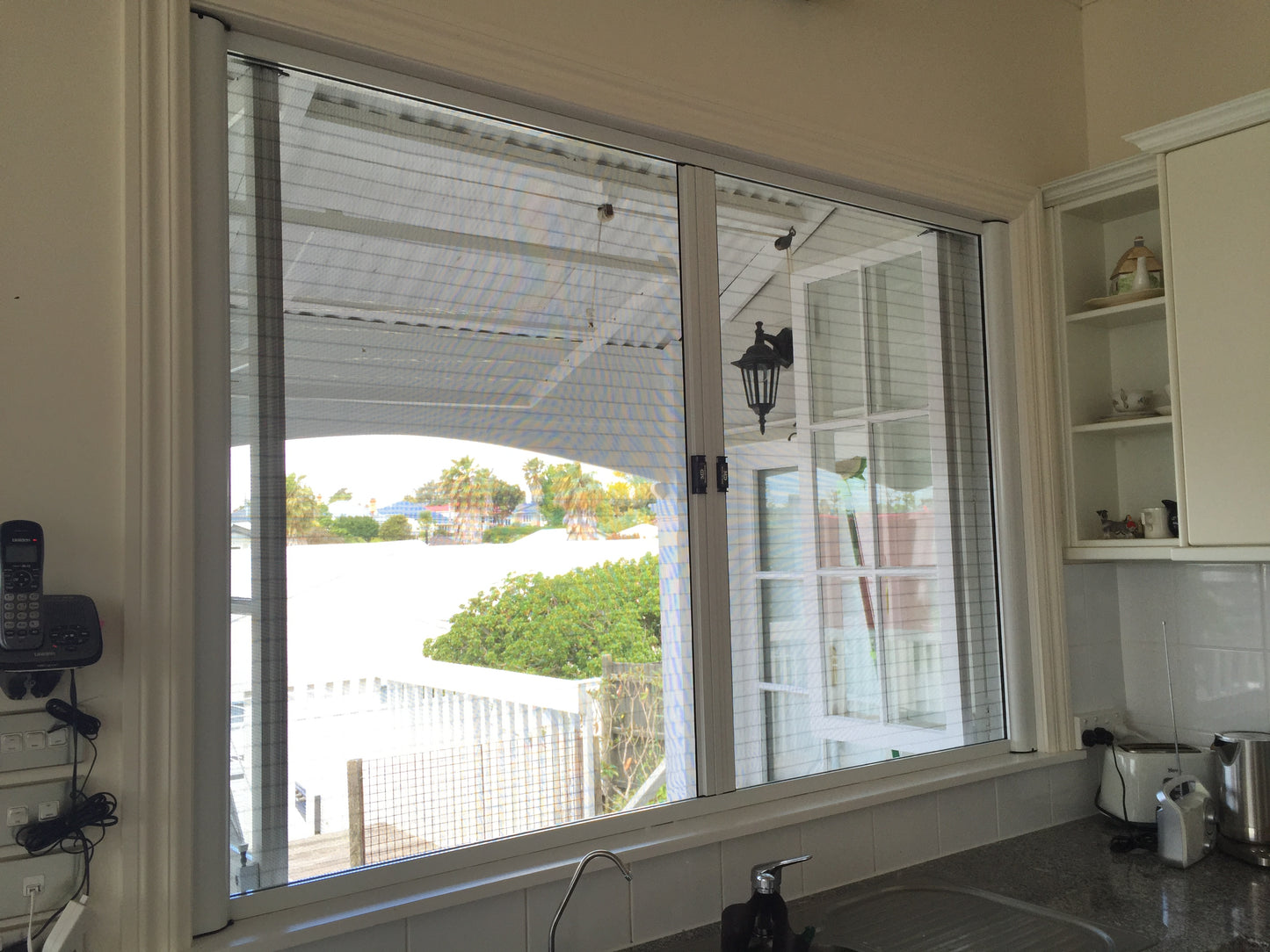 Retractable Invisible Screen